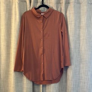 Women's Button-Up Shirt in Dusty Rose